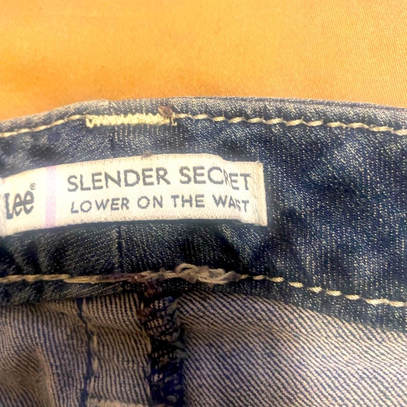 Lee Womens capris - Picture 2 of 3